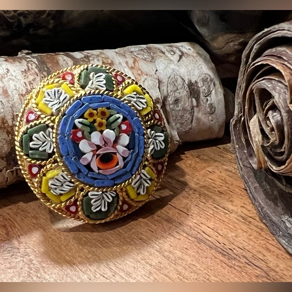 Italian Floral Micro Mosaic Brooch Pin Yellow Purple Blue Glass Art Gold 1 1/4” - Picture 3 of 7